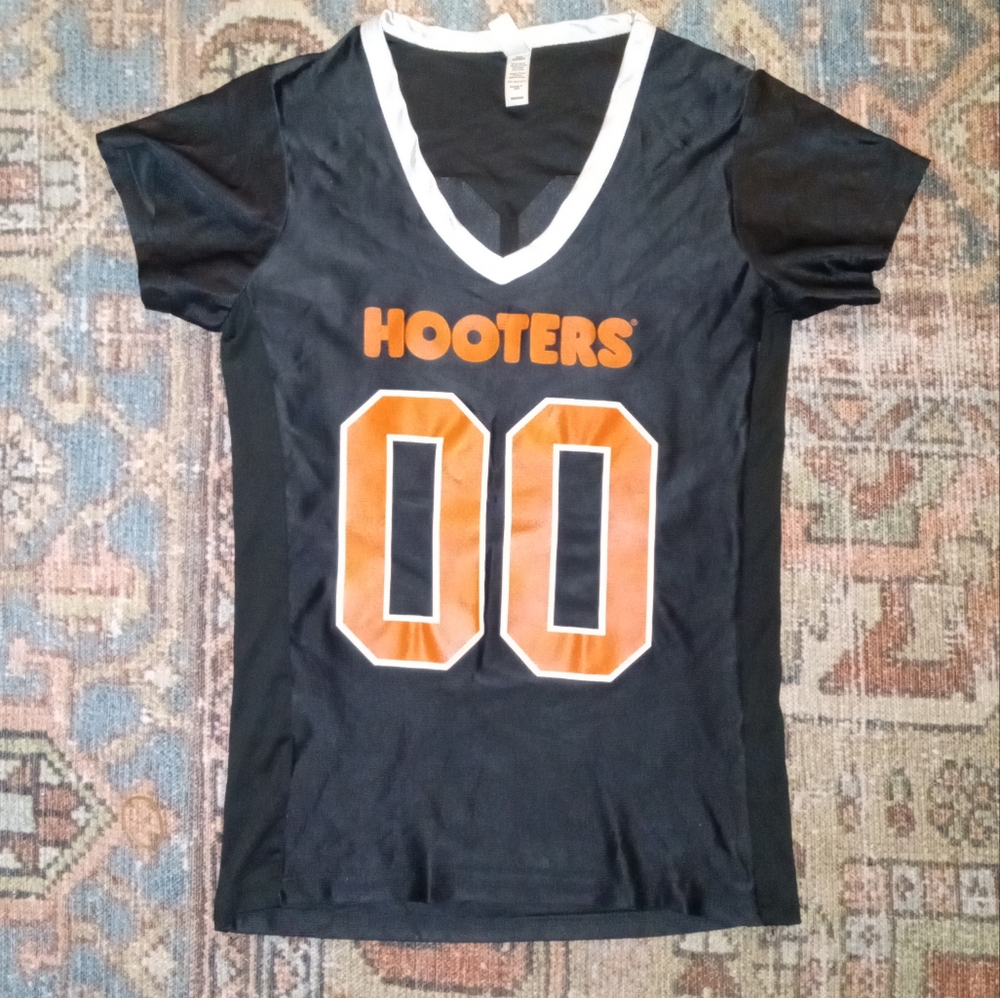 Hooters girl football jersey size XS !!!